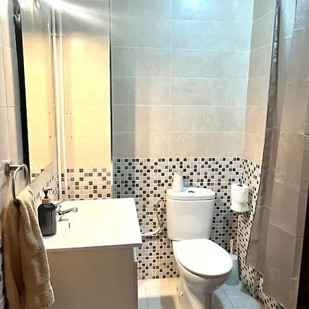Δωμάτια σε οικογενειακή κατοικία Privada En Vigo, Cerca Del Parque Castrelos, A 5min De La Playa, Compartido Βίγκο