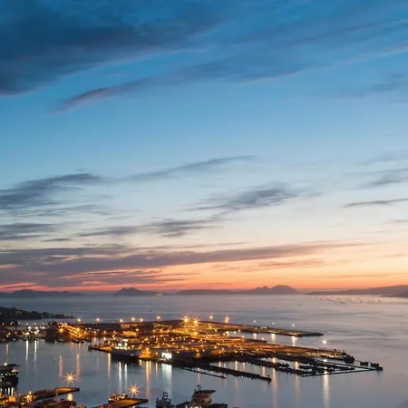 Privada En Vigo, Cerca Del Parque Castrelos, A 5min De La Playa, Compartido * Vigo